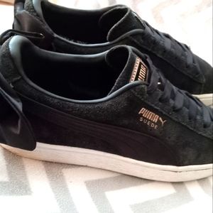 PUMA SUEDE Black shoes with BOW sz9.5